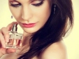 نصائح وضع العطر بطريقة مناسبة وجذابة